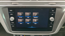 Volkswagen Tiguan 2.0 TDI 4Motion R-Line 5dr DSG Diesel Estate